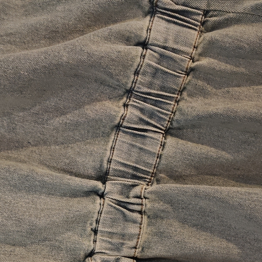 Green Utility Vest With Multiple Pockets - image 4